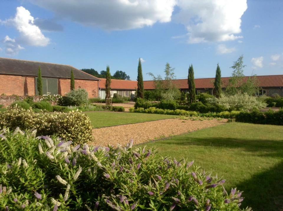 Lackford Lakes Barns Flempton Exterior photo